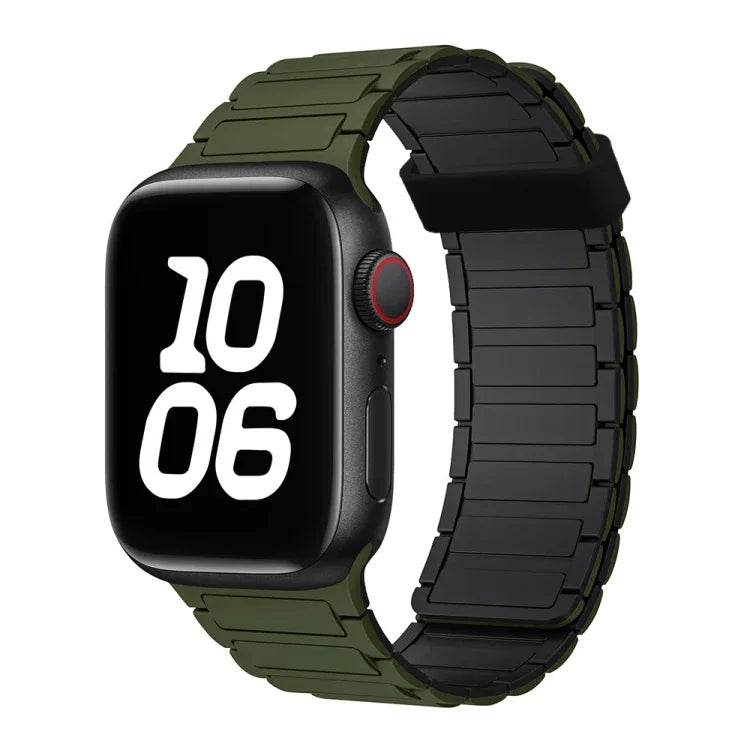 สายซิลิโคนห่วงแม่เหล็กเม็ดลูกปัดสามเม็ด สำหรับ Apple Watch Series 8 ขนาด 41 มม.
