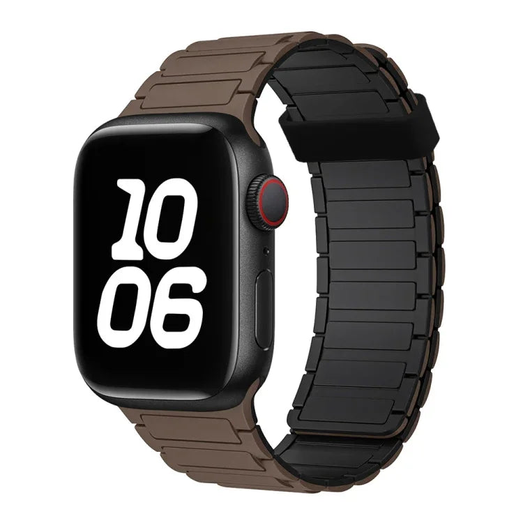 สายซิลิโคนห่วงแม่เหล็กเม็ดลูกปัดสามเม็ด สำหรับ Apple Watch Series 8 ขนาด 45 มม.