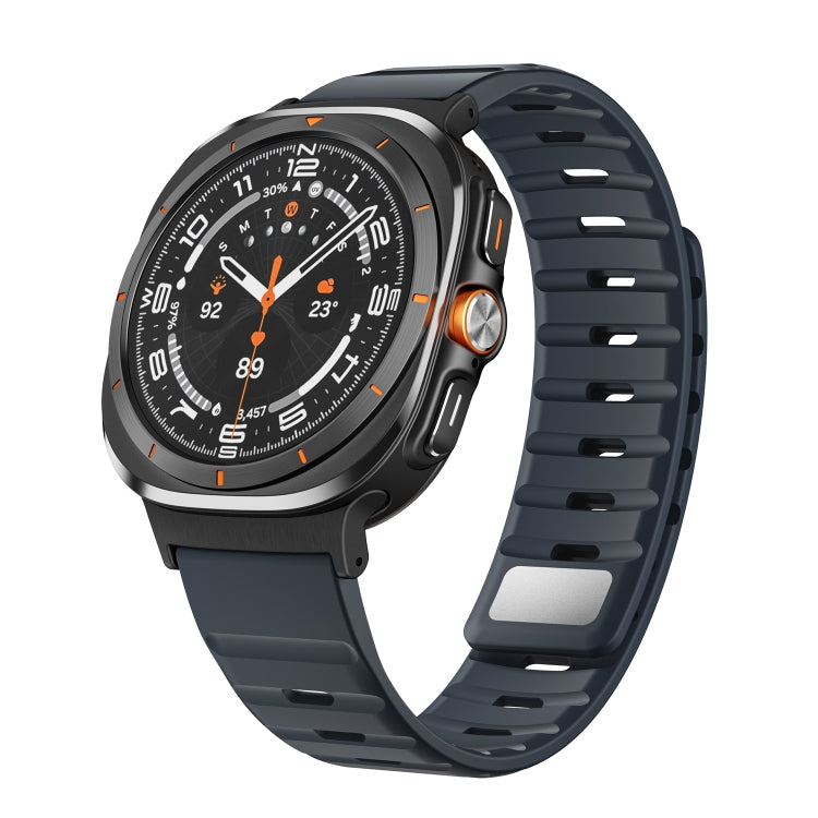 สายรัดนาฬิกาซิลิโคนแม่เหล็ก สำหรับ Samsung Galaxy Watch Ultra ขนาด 47 มม. / Ultra 2025