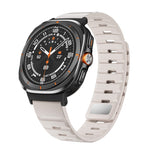 สายรัดนาฬิกาซิลิโคนแม่เหล็ก สำหรับ Samsung Galaxy Watch Ultra ขนาด 47 มม. / Ultra 2025