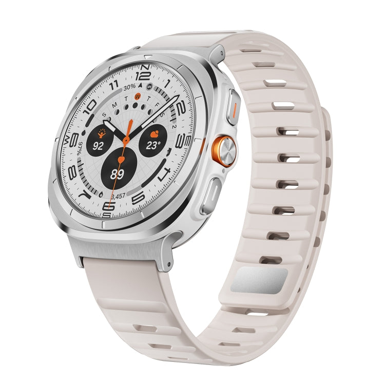 สายรัดนาฬิกาซิลิโคนแม่เหล็ก สำหรับ Samsung Galaxy Watch Ultra ขนาด 47 มม. / Ultra 2025