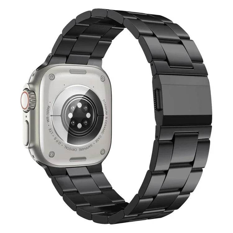 สายรัดนาฬิกาสแตนเลสสตีลสามข้อแบบหัวเข็มขัดนอร์แมน สำหรับ Apple Watch 46mm / 49mm / 45mm / 44mm
