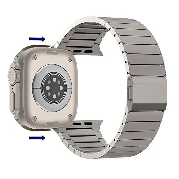 สายรัดนาฬิกาไทเทเนียมแท้หัวเข็มขัดนอร์แมนลายไม้ไผ่ สำหรับ Apple Watch 46mm / 49mm / 45mm / 44mm