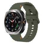 สายรัดนาฬิกาซิลิโคนลายคลื่นเย็บขอบ xDfind สำหรับ Samsung Galaxy Watch8 Classic 46mm / Watch8 44mm / 40mm, L