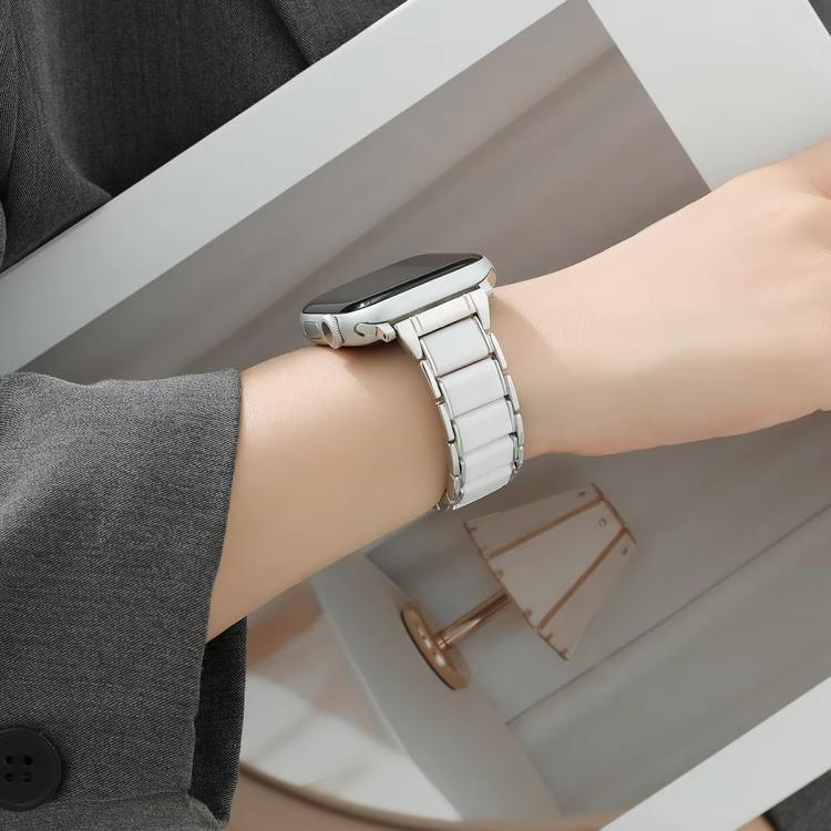 สายรัดนาฬิกาเหล็กเซรามิกสามเม็ดขนาด 18 มม. สำหรับ Apple Watch ขนาด 46 มม. / 49 มม. / 45 มม. / 44 มม. สำหรับ Apple Watch ขนาด 42 มม. / 41 มม. / 40 มม. / 38 มม.
