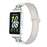 สายซิลิโคนแม่เหล็กรูปตัว D แบบเม็ดสาม สำหรับ Samsung Galaxy Fit3