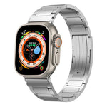 สายรัดนาฬิกาโลหะสแตนเลสสตีลหัวเข็มขัดรูปตัว I xDfind สำหรับ Apple Watch 42 / 44 / 45 / 46 / 49mm