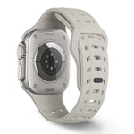 สายรัดนาฬิกาซิลิโคนลายรู Shark Texture สำหรับ Apple Watch 46 มม. / 49 มม. / 45 มม. / 44 มม.