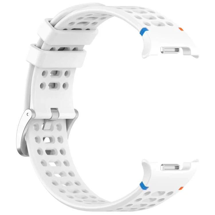 สายรัดนาฬิกาซิลิโคน xDfind ขอบหัวเข็มขัดเงินอัลลอย รูระบายอากาศ สำหรับ Samsung Galaxy Watch8 / Watch8 Classic