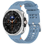 สายรัดนาฬิกาซิลิโคน xDfind ขอบหัวเข็มขัดเงินอัลลอย รูระบายอากาศ สำหรับ Samsung Galaxy Watch8 / Watch8 Classic