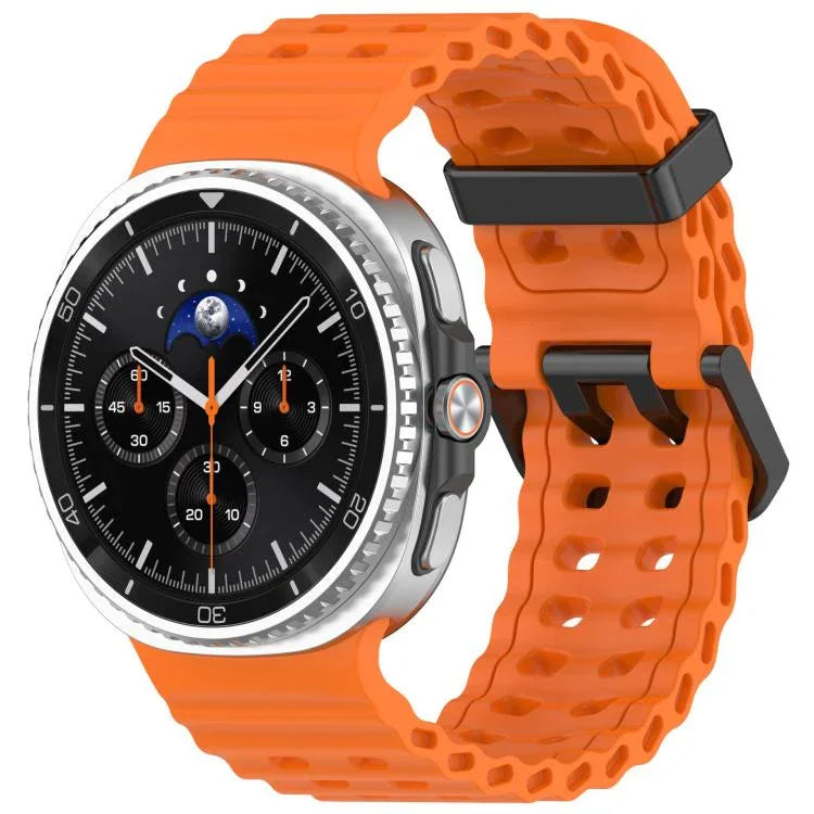 สายรัดนาฬิกาซิลิโคนสีท้องทะเลลายสองแถวรูหัวเข็มขัดสีดำ xDfind สำหรับ Samsung Galaxy Watch8 / 8 Classic