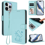 เคสโทรศัพท์หนังลายนูนรูปหัวใจแมวพร้อมสายคล้องมือ สำหรับ iPhone 14 Pro Max, สำหรับ iPhone 7 / 8 / SE 2022, สำหรับ iPhone 13 Pro Max, สำหรับ iPhone 13 Pro