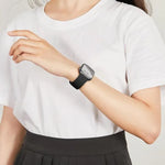 สายรัดนาฬิกาซิลิโคนแบบหัวเข็มขัดผีเสื้อพร้อมฟิล์มโค้ง 3D สำหรับ Apple Watch Series 10 46 มม., สำหรับ Apple Watch Series 10 42 มม., สำหรับ Apple Watch Series 44 มม.