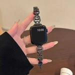 สายรัดนาฬิกาโลหะเพชรรูปหัวใจคู่ xDfind สำหรับ Apple Watch ขนาด 42 / 44 / 45 / 46 / 49 มม., สำหรับ Apple Watch ขนาด 38 / 40 / 41 / S10 42 มม.