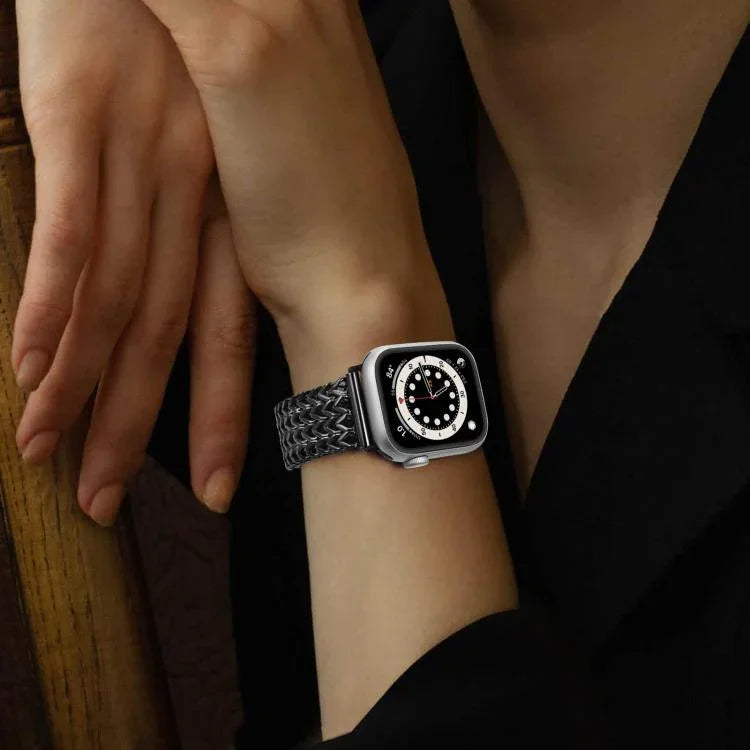 สายรัดนาฬิกาสแตนเลสสตีลถักลายก้างปลา xDfind สำหรับ Apple Watch ขนาด 42 / 44 / 45 / 46 / 49 มม., สำหรับ Apple Watch ขนาด 38 / 40 / 41 / S10 42 มม.
