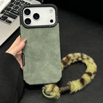 เคสโทรศัพท์ TPU ผ้าหนังกลับเทียมพร้อมเชือกกระต่ายนุ่มพิมพ์ลายหน้าจอ สำหรับ iPhone 17 Pro Max, สำหรับ iPhone 17 Pro, สำหรับ iPhone 17, สำหรับ iPhone 16 Pro Max, สำหรับ iPhone 16 Pro, สำหรับ iPhone 16, สำหรับ iPhone 15 Pro Max, สำหรับ iPhone 15 Pro