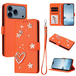 เคสโทรศัพท์หนังวีแกนสองชั้นลายหัวใจดอกไม้พร้อมสายคล้องข้อมือ ZS01, สำหรับ iPhone 17e / 16e, สำหรับ iPhone 17 Pro Max, สำหรับ iPhone 17 Pro, สำหรับ iPhone 17, สำหรับ iPhone Air, สำหรับ iPhone 16 Pro Max