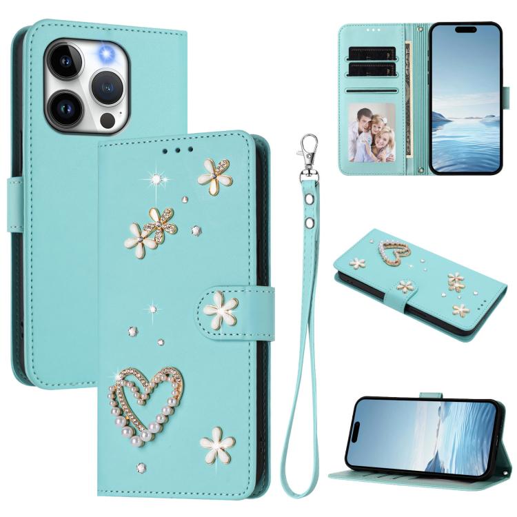 เคสโทรศัพท์หนังวีแกนสองชั้นลายหัวใจดอกไม้พร้อมสายคล้องข้อมือ ZS01, สำหรับ iPhone 15, สำหรับ iPhone 14 Plus, สำหรับ iPhone 14 / 13, สำหรับ iPhone 14 Pro, สำหรับ iPhone 14 Pro Max, สำหรับ iPhone 13 Pro Max
