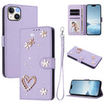 เคสโทรศัพท์หนังวีแกนสองชั้นลายหัวใจดอกไม้พร้อมสายคล้องข้อมือ ZS01, สำหรับ iPhone 15, สำหรับ iPhone 14 Plus, สำหรับ iPhone 14 / 13, สำหรับ iPhone 14 Pro, สำหรับ iPhone 14 Pro Max, สำหรับ iPhone 13 Pro Max