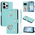 เคสโทรศัพท์หนังวีแกนสองชั้นลายหัวใจดอกไม้พร้อมสายคล้องข้อมือ ZS01, สำหรับ iPhone 13 Pro, สำหรับ iPhone 12 / 12 Pro, สำหรับ iPhone 12 Pro Max, สำหรับ iPhone 11 Pro Max, สำหรับ iPhone 11, สำหรับ iPhone 11 Pro