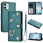เคสโทรศัพท์หนังวีแกนสองชั้นลายหัวใจดอกไม้พร้อมสายคล้องข้อมือ ZS01, สำหรับ iPhone 13 Pro, สำหรับ iPhone 12 / 12 Pro, สำหรับ iPhone 12 Pro Max, สำหรับ iPhone 11 Pro Max, สำหรับ iPhone 11, สำหรับ iPhone 11 Pro