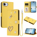 เคสโทรศัพท์หนังวีแกนสองชั้นลายหัวใจดอกไม้พร้อมสายคล้องข้อมือ ZS01, สำหรับ iPhone 17e / 16e, สำหรับ iPhone 17 Pro Max, สำหรับ iPhone 17 Pro, สำหรับ iPhone 17, สำหรับ iPhone Air, สำหรับ iPhone 16 Pro Max