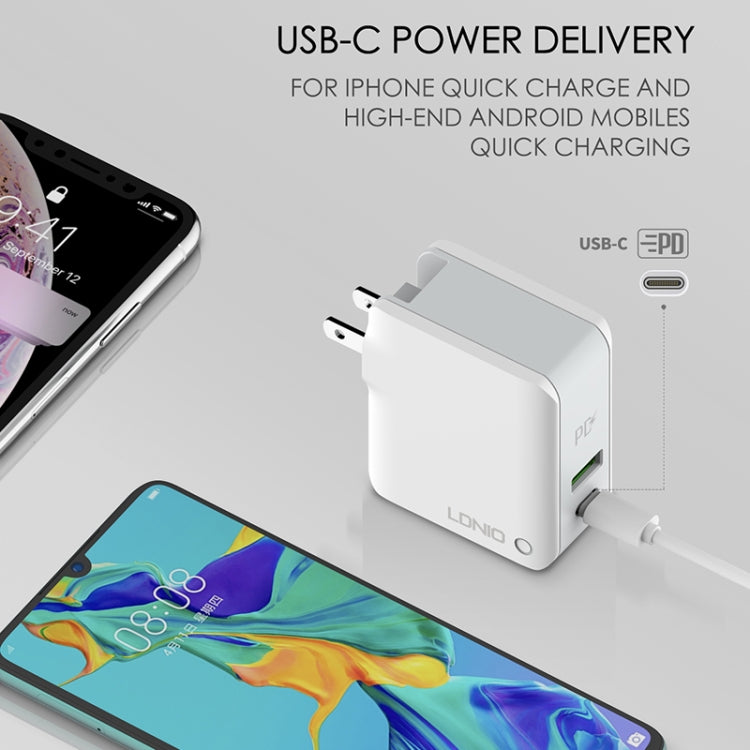 ที่ชาร์จเดินทางพับได้ LDNIO A4403C 30W PD + Auto-id พร้อมสาย Micro USB 1 ม., ปลั๊ก EU, พร้อมสาย Micro USB