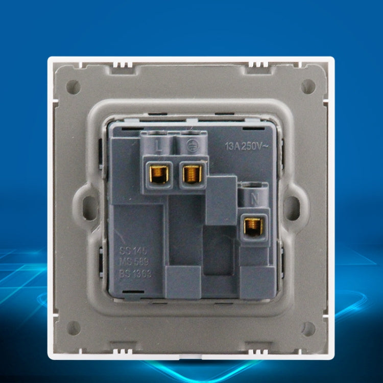 เต้ารับไฟฟ้า PC 86 ชนิด 13A 3 รู พร้อมสวิตช์ไฟ ปลั๊ก UK