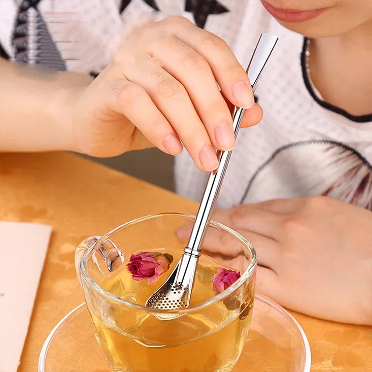 หลอดดูดน้ำกรองใบชาแบบสแตนเลส พร้อมช้อนคนกาแฟสำหรับชา สมุนไพร น้ำผลไม้
