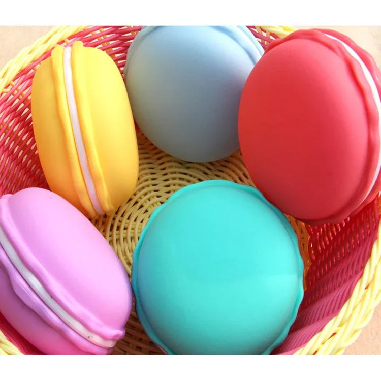 กล่องเครื่องประดับสไตล์มาการองน่ารักแบบพกพา 2 ชิ้น ส่งสีสุ่ม Macaron