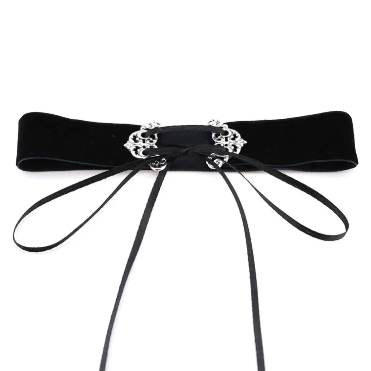 สร้อยคอช็อกเกอร์กำมะหยี่โลหะผสมกลวงสไตล์ถนนยุโรปและอเมริกา 2 ชิ้น, ส่งสีสุ่ม, TERQ02