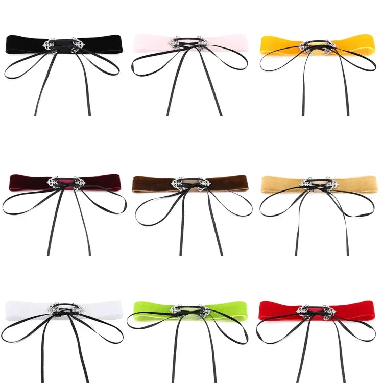 สร้อยคอช็อกเกอร์กำมะหยี่โลหะผสมกลวงสไตล์ถนนยุโรปและอเมริกา 2 ชิ้น, ส่งสีสุ่ม, TERQ02