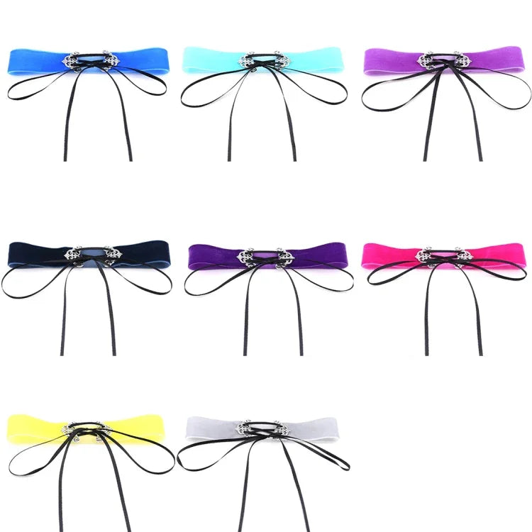 สร้อยคอช็อกเกอร์กำมะหยี่โลหะผสมกลวงสไตล์ถนนยุโรปและอเมริกา 2 ชิ้น, ส่งสีสุ่ม, TERQ02