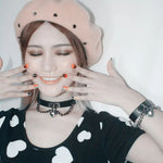สร้อยข้อมือช็อกเกอร์หนังล็อกหัวใจพังค์สไตล์ยุโรปและอเมริกาฮาราจูกุ, ส่งสีสุ่ม, TXXQ05