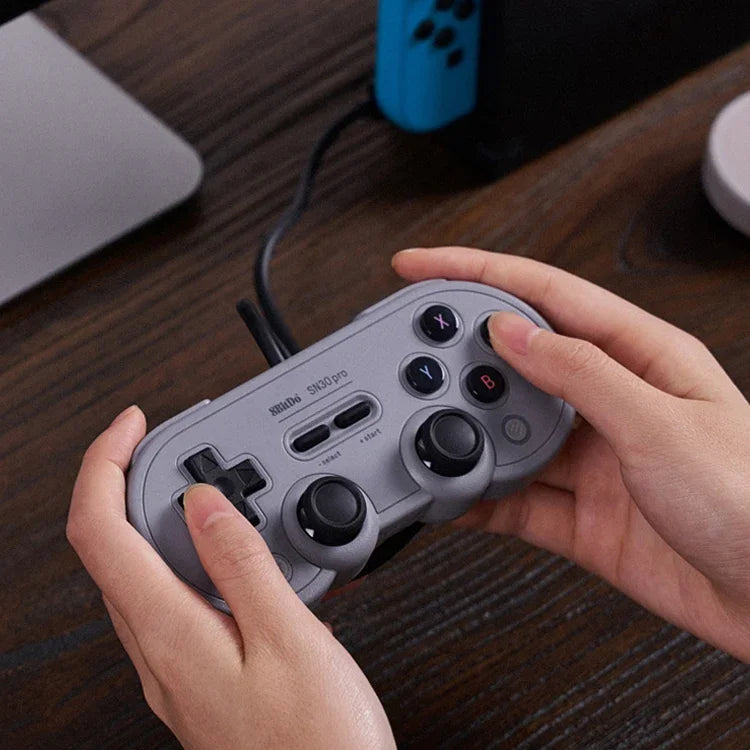8Bitdo SN30 PRO จอยสติ๊กเกมแบบมีสาย USB สำหรับ Swith / Steam / PC, SN30 PRO แบบมีสาย(สีเทา)