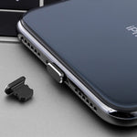 ปลั๊กกันฝุ่นโลหะสำหรับพอร์ตชาร์จ 8 พินแบบสากล 2 ชิ้น สำหรับ iPhone