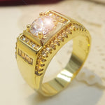 แหวนเพชรผู้ชายสไตล์แฟชั่นใหม่ ชุบทอง ประดับด้วยเพชรสังเคราะห์ AAA ขนาด 12 เส้นผ่านศูนย์กลาง 21.4 มม. เส้นรอบวง 67.2 มม.