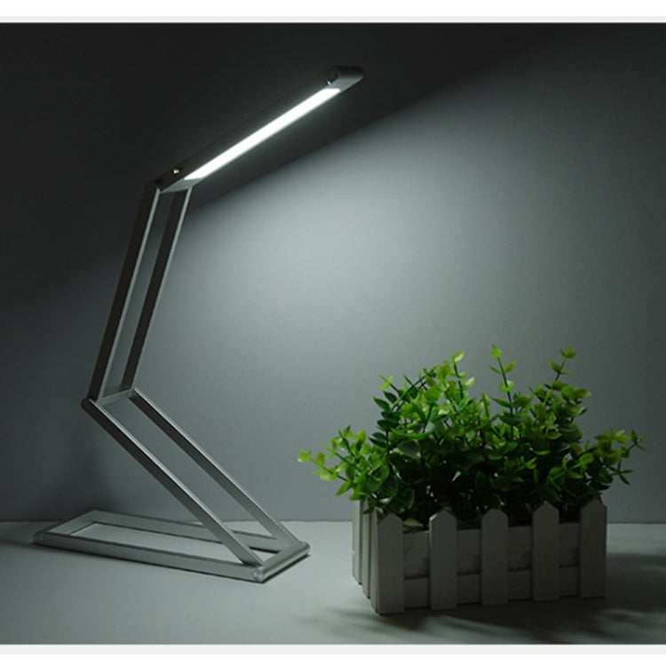 โคมไฟตั้งโต๊ะ LED 3W พับได้ ปรับได้ พร้อม USB ชาร์จ ป้องกันสายตา