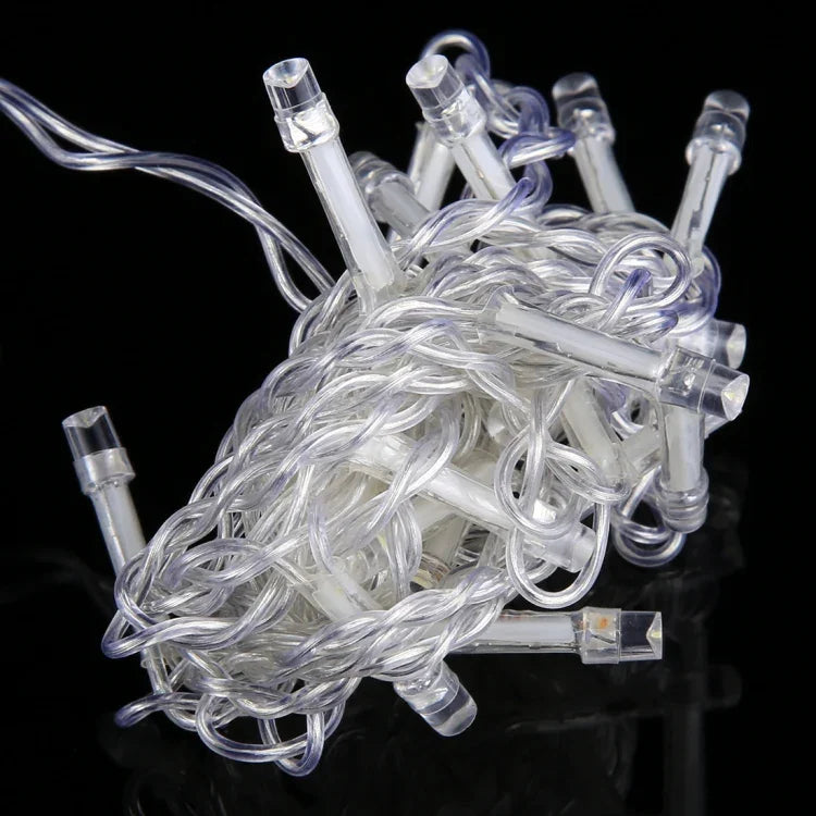 ไฟสายม่าน LED 300 ดวง พร้อมข้อต่อปลายสาย รีโมทมัลติฟังก์ชัน และหน่วยความจำ กันน้ำ, ปลั๊กสหรัฐอเมริกา, AC 110V, ไฟสีขาว ปลั๊กสหรัฐอเมริกา, ไฟวอร์มไวท์ ปลั๊กสหรัฐอเมริกา