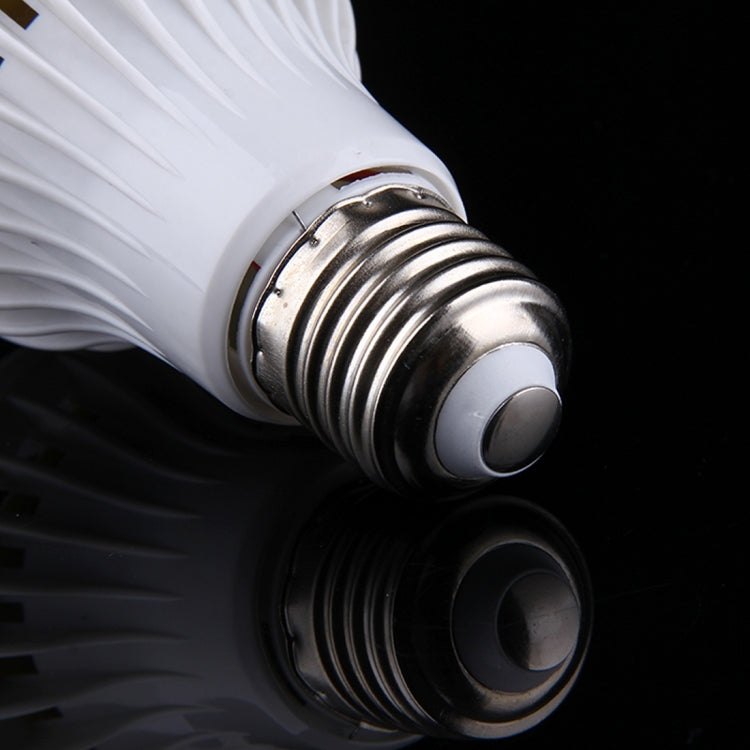หลอดไฟ LED E27 5W 12 ดวง SMD 5730 300LM พร้อมเซนเซอร์ตรวจจับความเคลื่อนไหวอินฟราเรด ระยะเซนเซอร์: 4-6 เมตร, AC 220V, E27 5W แสงขาว, E27 5W แสงวอร์มไวท์