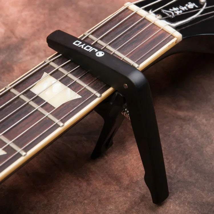 JOYO JCP-01 คาปูสติกกีตาร์พลาสติกเหล็กน้ำหนักเบา สำหรับอูคูเลเล่, JCP-01