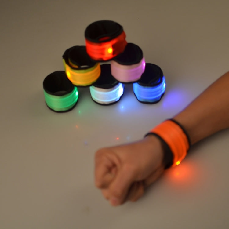 สายรัดข้อมือกีฬาเรืองแสง LED แบบตบ ขนาดเล็ก 26*4cm สีเขียวอ่อน, แดง, ขาว, ส้ม, ชมพู, เขียว, น้ำเงิน