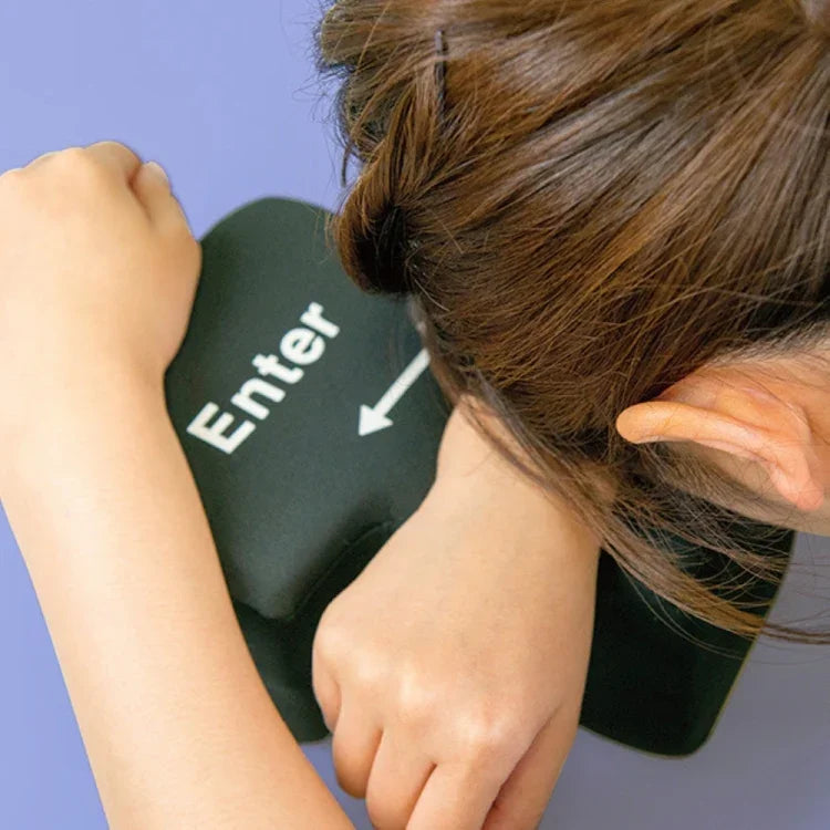 Big Enter Button USB Computer Desktop Pillow Creative Vent Enter Key Hand Pillow(Black)