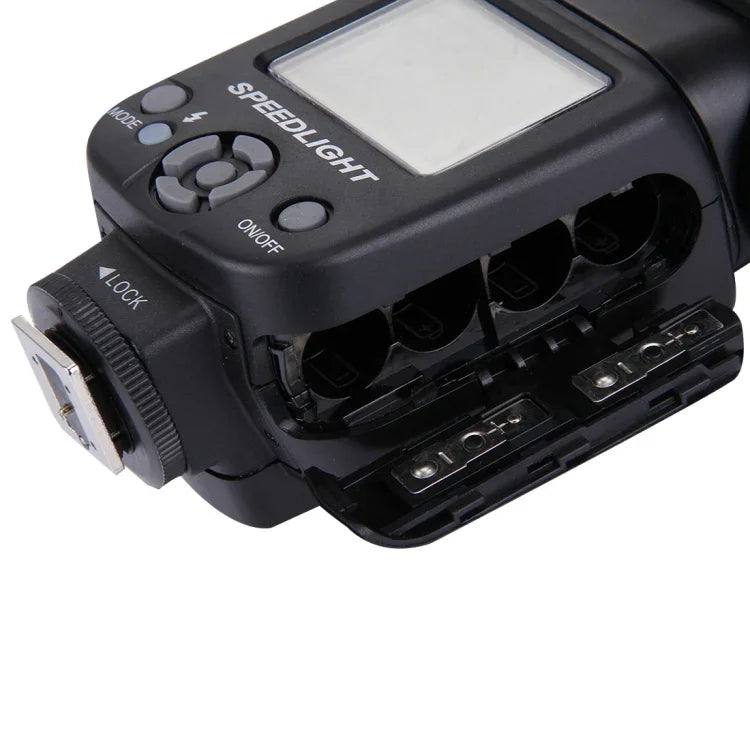 แฟลชสปีดไลท์ Triopo TR-950 สำหรับกล้อง DSLR Canon / Nikon, TR-950