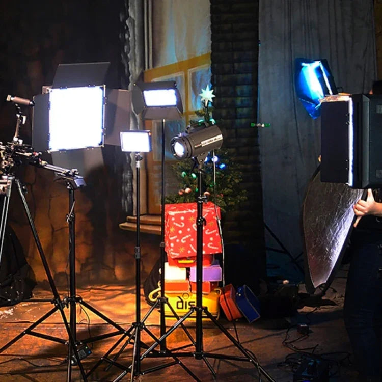 ไฟสตูดิโอ LED YONGNUO YN900 900 ดวง ปรับความสว่างได้ 3200K-5500K, YN900