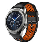 สายซิลิโคนระบายอากาศสองสี ขนาด 22 มม. สำหรับ Samsung Galaxy Watch3 45mm, Samsung Galaxy Watch 46mm, Samsung Gear S3 Classic, Samsung Gear S3 Frontier