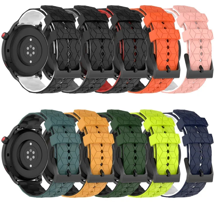 สายรัดนาฬิกาซิลิโคนลายฟุตบอลสองสี 22 มม. สำหรับ Samsung Galaxy Watch3 45 มม., Samsung Galaxy Watch 46 มม., Samsung Gear S3 Classic, Samsung Gear S3 Frontier