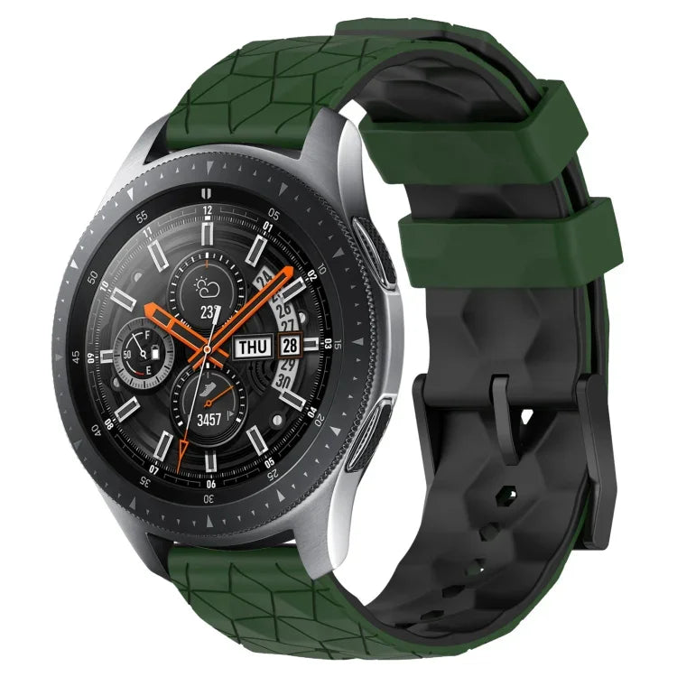 สายรัดนาฬิกาซิลิโคนลายฟุตบอลสองสี 22 มม. สำหรับ Samsung Galaxy Watch3 45 มม., Samsung Galaxy Watch 46 มม., Samsung Gear S3 Classic, Samsung Gear S3 Frontier
