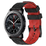 สายรัดนาฬิกาซิลิโคนลายฟุตบอลสองสี 22 มม. สำหรับ Samsung Galaxy Watch3 45 มม., Samsung Galaxy Watch 46 มม., Samsung Gear S3 Classic, Samsung Gear S3 Frontier