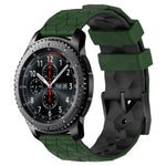สายรัดนาฬิกาซิลิโคนลายฟุตบอลสองสี 22 มม. สำหรับ Samsung Galaxy Watch3 45 มม., Samsung Galaxy Watch 46 มม., Samsung Gear S3 Classic, Samsung Gear S3 Frontier